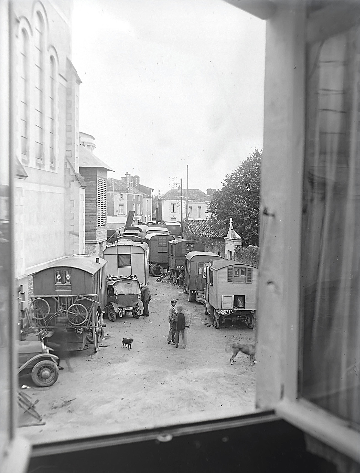 Fête de la Saint Barthélémy - Place de l'Europe - années 1930 - Fonds Gustave Pétard