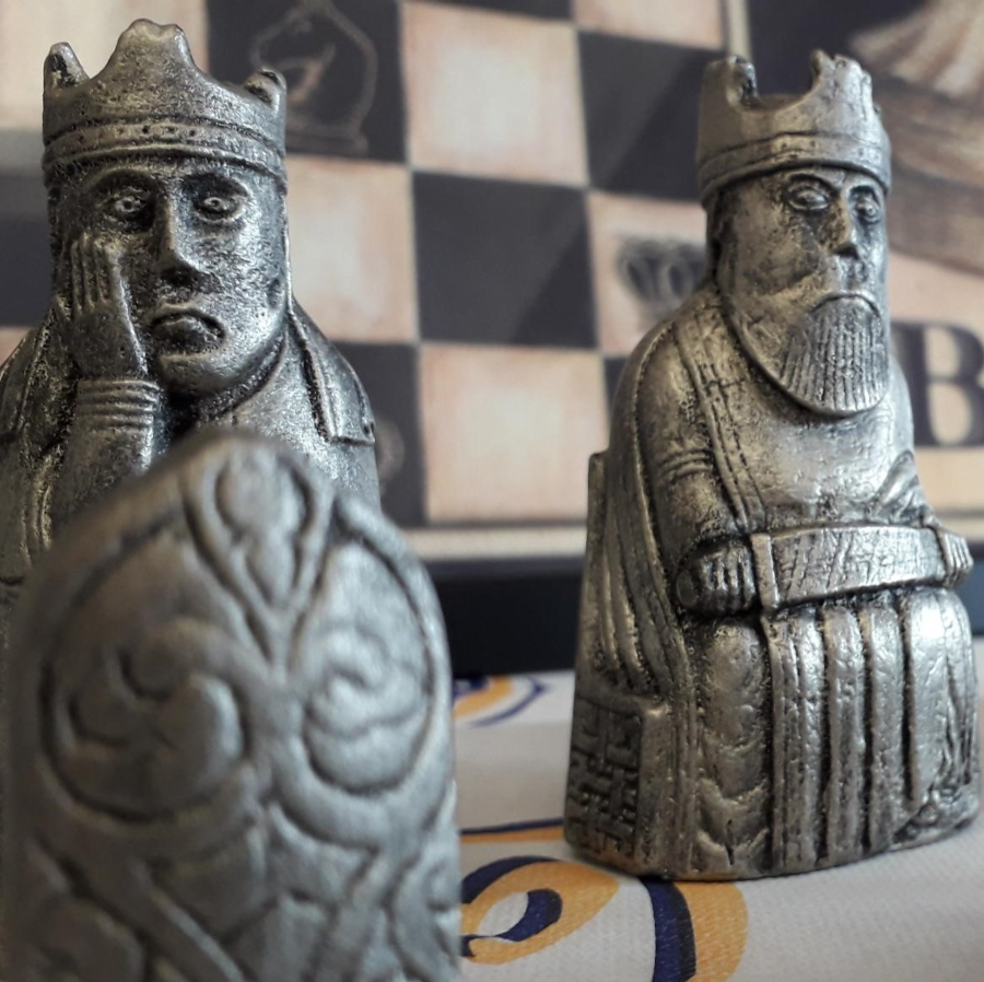 Exposition jeux d'échecs